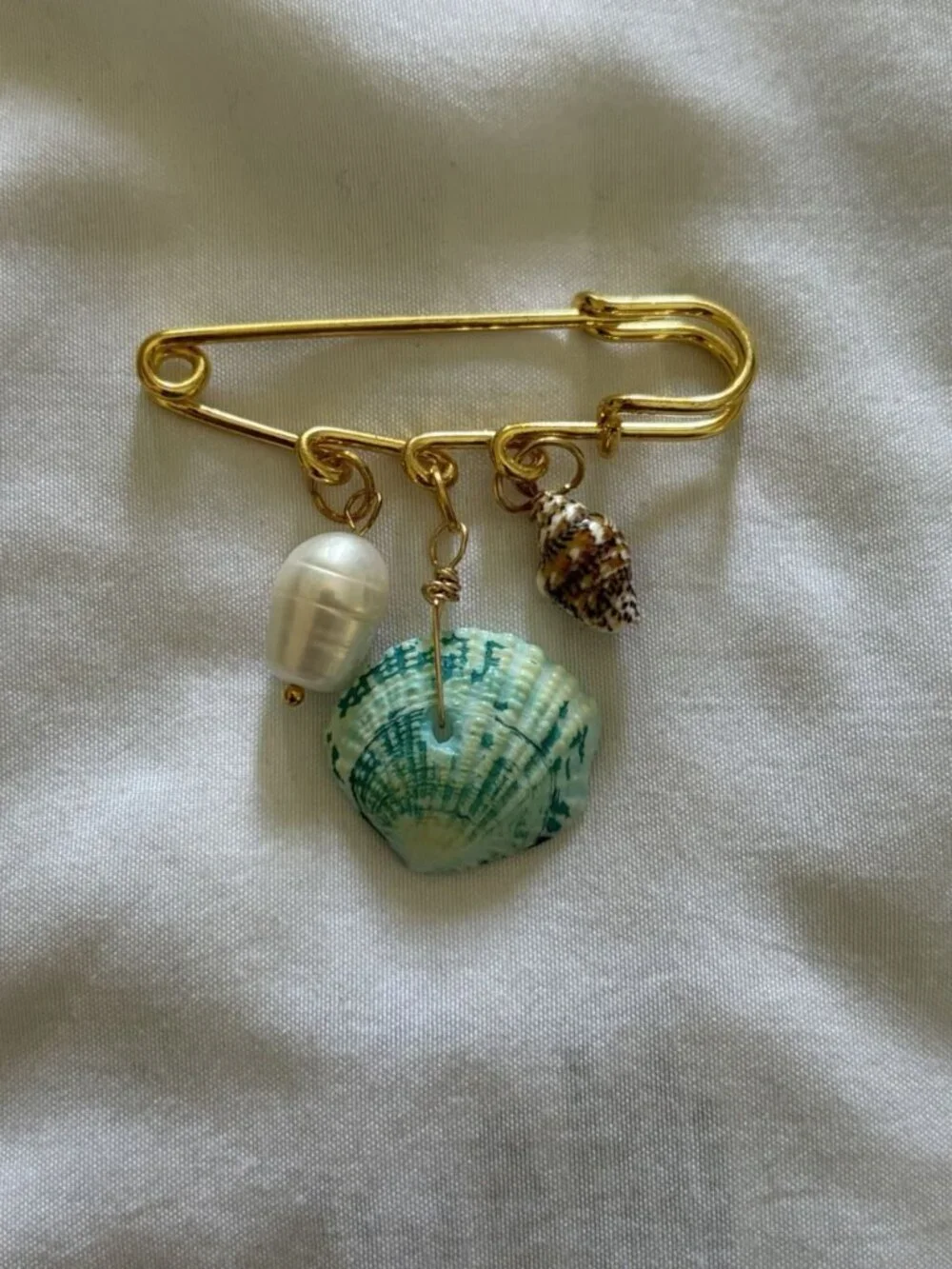 Anthropologie Gold Sea Shell Under The Sea Brooch